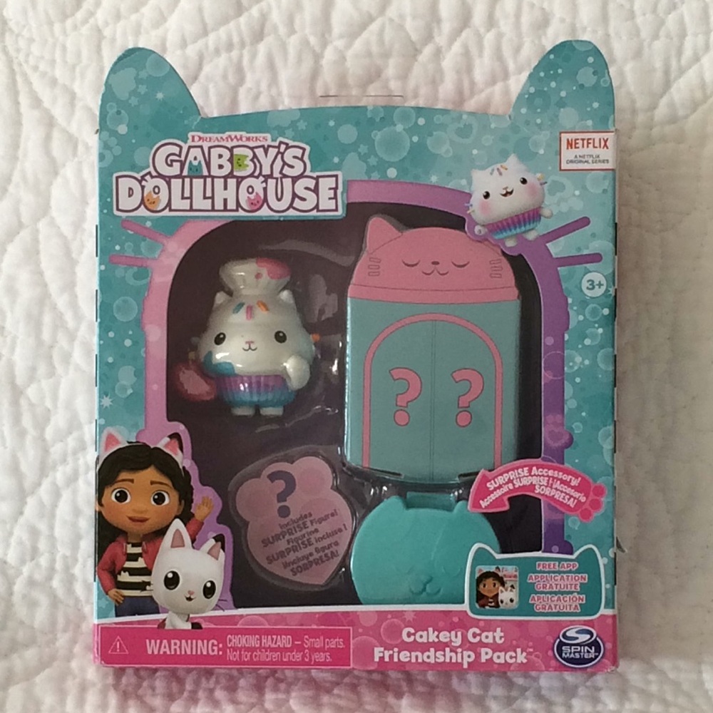 Gabby’s Dollhouse Cakey Cat Friendship pack